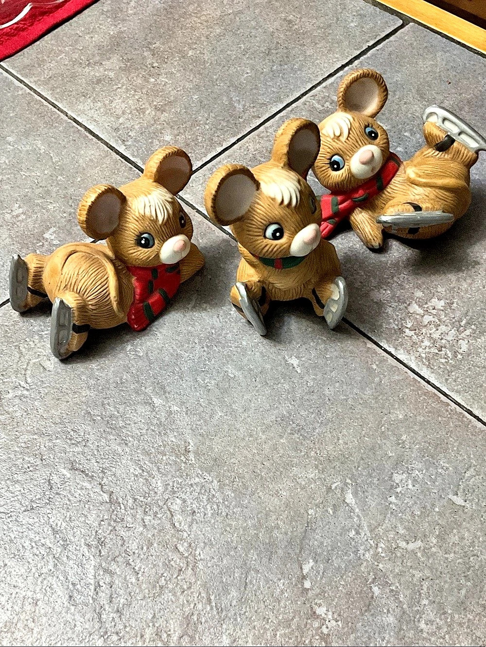 Homco Ice Skating Mice figurines Set of 3 Brown & Red Holiday Decor